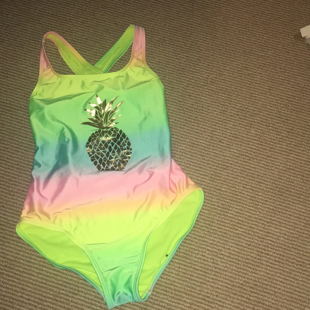 Girls one piece swimsuit